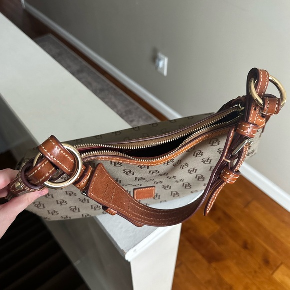 Dooney & Bourke Brown Monogrammed Women's Bag - Picture 6 of 8